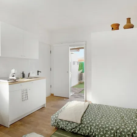 Apartamento Casa Plaza San Nicolas De Bari Sardina